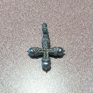 EUC Rare Judith Ripka Sterling Silver Gray Pearl CZ Greek Cross Pendant